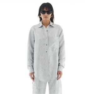 NWT LBV BROCADE BUTTON DOWN SHIRT IN SILVER